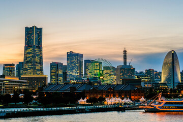 神奈川県横浜市みなとみらいの夕景