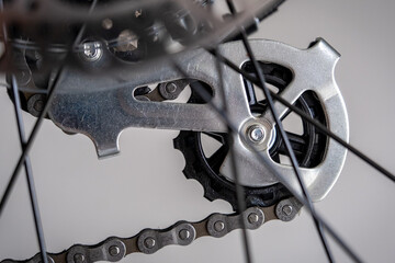 Bike rear derailleur