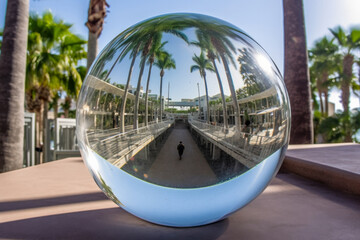 Obraz na płótnie Canvas Fort Lauderdale in a transparent crystal ball - Generative AI