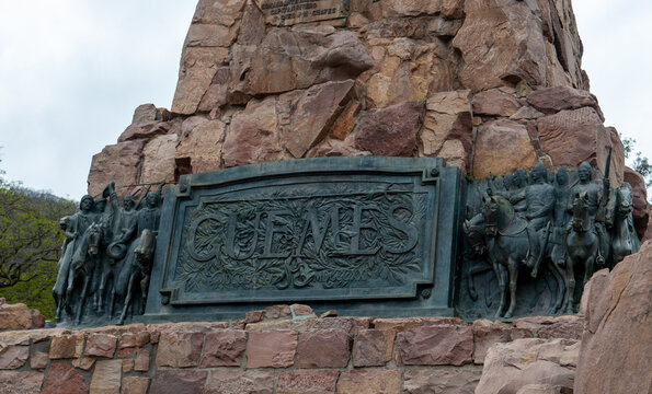 Commemorative plaque to General G&uuml;emes of Salta