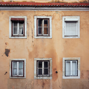 Windows of Lisbon.