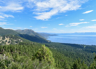 Fototapeta na wymiar Overlook of Lake Tahoe, from Nevada side