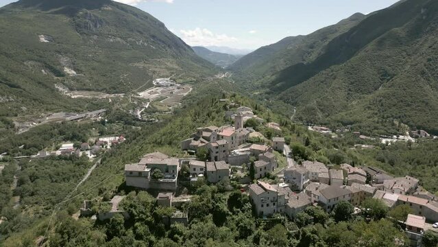 Drone footage over "Pierosara" a little town at the beautiful "Gola della Rossa" - Frasassi Caves
Marche - Italy