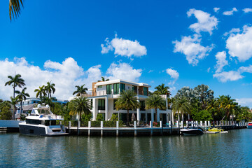 Beautiful villa for summer vacation. modern villa with private yacht on summer vacation. dreamy destination for summer vacation in villa. Luxury villa with yacht perfect for summer vacation