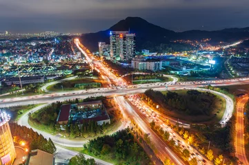 Fotobehang 서울 강남 양재IC 고속도로 야경 © KYOBOK