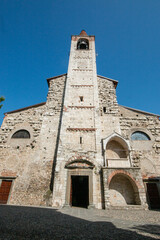 lake iseo villages on the shores of lake lovere iseo and monte isola