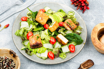 Salad with fresh vegetables and tofu.