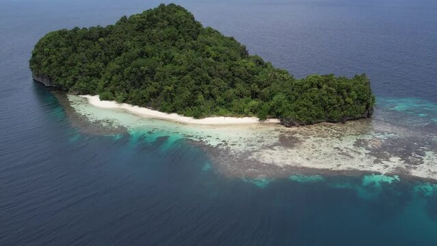 Beautiful shot overlooking the stuning island wofoh in raja ampat indonesia