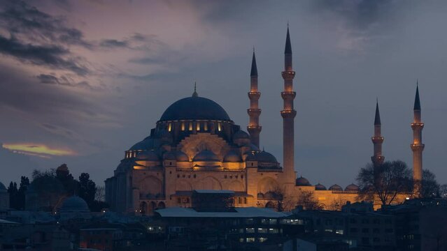 Istanbul mosque night view timelapse from day to night. Istanbul night skylije view. Sultan ahmed mosque blue mosque.