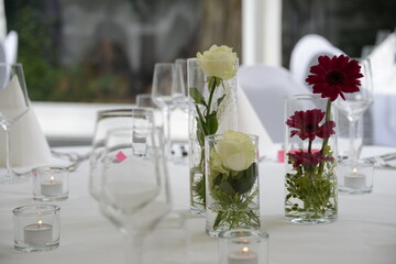 gedeckter tisch