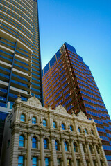 Obraz premium Low Low angle view of skyscraper in Brisbane view of skyscraper in Brisbane