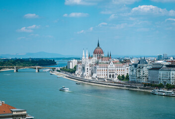 Fototapeta premium View of the Hungarian Parliament Building