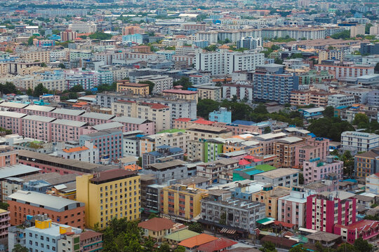 colorful buildings in the Bangkok city