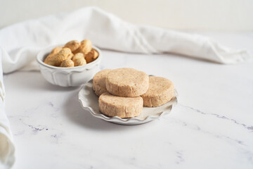 Traditional Mexican mazapan or marzipan made with peanuts.