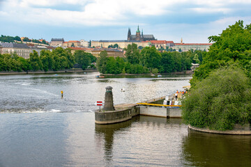 charles bridge city