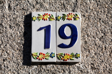 Number 19 - House number plate