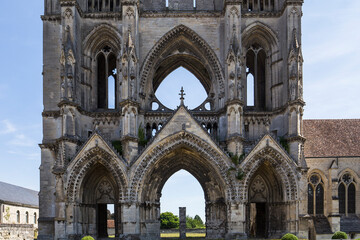 Fototapeta na wymiar Saint Jean des vignes abbey, Soissons, France
