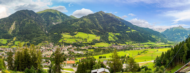 Bad Hofgastein Panorama    Kur- und Wintersportort   Gasteinertal in Österreich   Austria