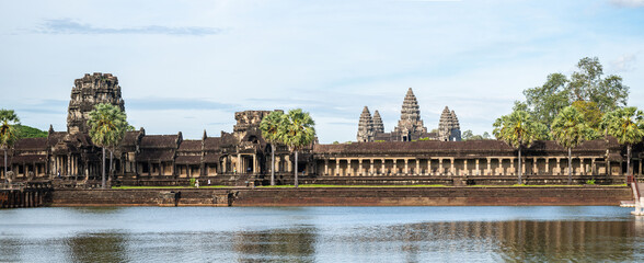 views of angkor wat main temple, cambodia