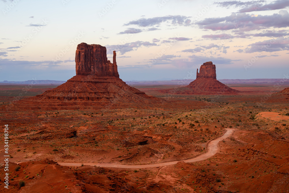 Wall mural photograph of monument valley