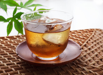 麦茶　　イメージ