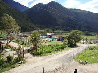 Imagen de La hechicera en un d&iacute;a soleado rodeado de monta&ntilde;as y arboles, M&eacute;rida, Venezuela