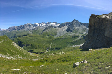 Vue depuis le refuge du Peclet Polset. Pralognan la Vanoise, Parc national de la Vanoise, Alpes du Nord, Tarentaise, Savoie, France.