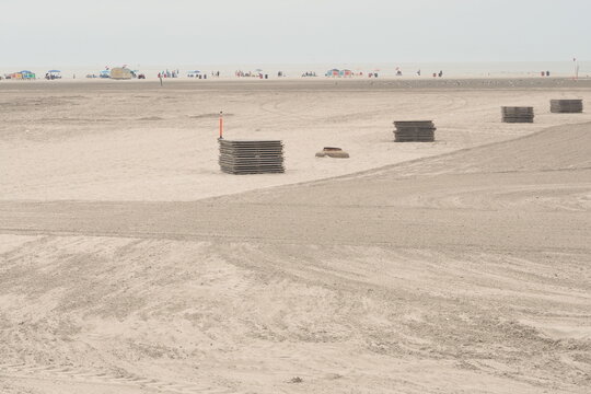 Beachscape: Gulls, Sand, Shore, Waves, People, Lockers, Umbrellas, Sky in Summer