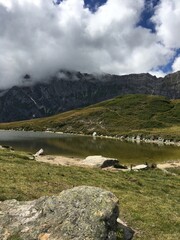Lac en Vanoise. Pralognan la Vanoise, Parc national de la Vanoise, Alpes du Nord, Tarentaise, Savoie, France.