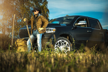 American Caucasian Farmer Staying Next to His Pickup Truck © Tomasz Zajda