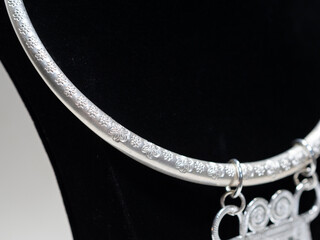 Beautiful luxury vintage handmade silver jewelry acessories, Craftsmanship silver product by...