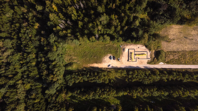 Building a house / underconstruction