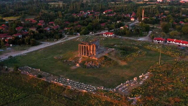 Aerial 4k videos of the ancient city of aizanoi and the temple of zeus in kutahya cavdarhisar district at sunset