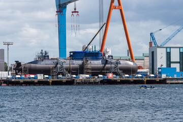 Kiel, Hafenimpressionen, das derzeit modernste auf der Werft bei TKMS gebaute konventionelle Uboot...