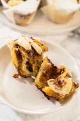 Captivating Capture of No-Yeast Cinnamon Roll Cupcakes