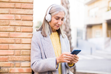 model using a smart phone