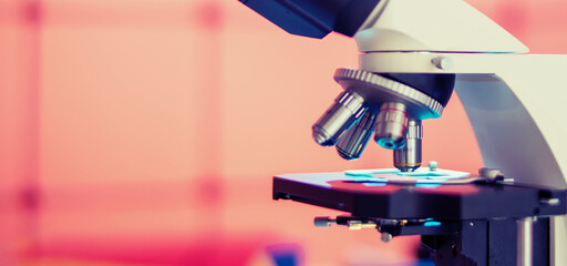 Genetics: Optical microscopes are used in genetics to examine chromoso