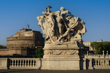Obraz premium Political Triumph (Proclamation of Italian Unification), on the Ponte Vittorio Emanuele II over the River Tiber, with Castel Sant'Angelo in the background, Rome, Italy