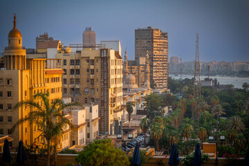 Obraz premium Distrito residencial de El Cairo,Calles muy transitadas de El Cairo