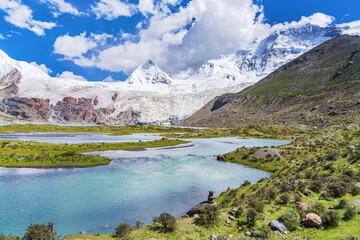 Beautiful Scenery of Sapu Mountain and Plateau Lakes in Xizang Autonomous Region of China