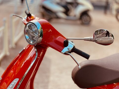Scooter rouge