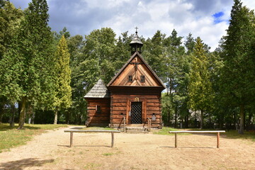 Wielkopolski Park Etnograficzny w Dziekanowicach, skansen starych domów, architektura, Polska © Albin Marciniak