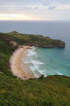 Playa de Ballota Asturias