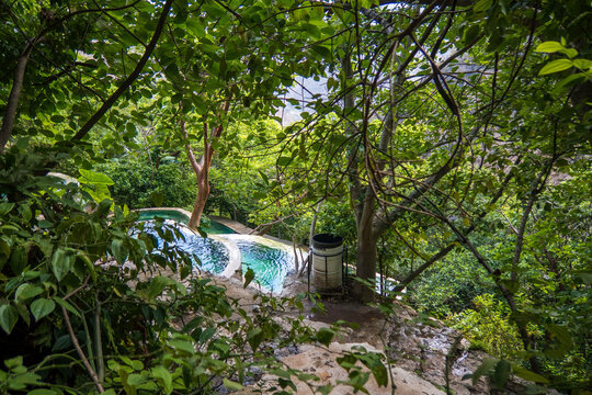 Tranquil Tolantongo Grutas - Nature Haven in Hidalgo, Mexico