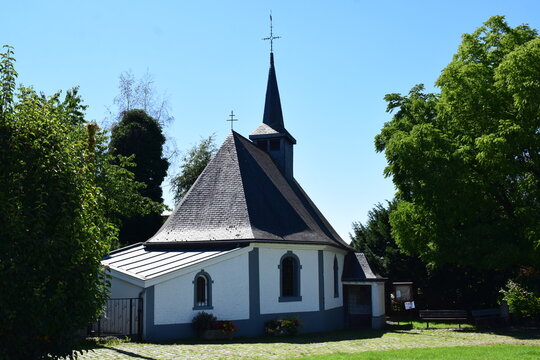 รูปภาพEupenMalmedy เลือกดูภาพถ่ายสต็อก เวกเตอร์ และวิดีโอ582 Adobe