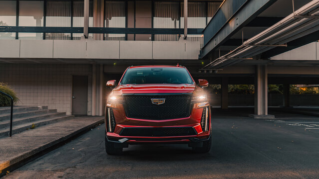 Seattle, WA, USA
August 15, 2023
Escalade V series