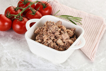 Canned tuna fish for salad
