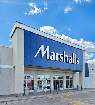 TORONTO, CANADA-AUGUST 11, 2023: Marshalls storefront. Marshalls is chain of off-price department store founded 1956 in US. It has over 1,100 total number of locations (100 in Canada). Copy space.