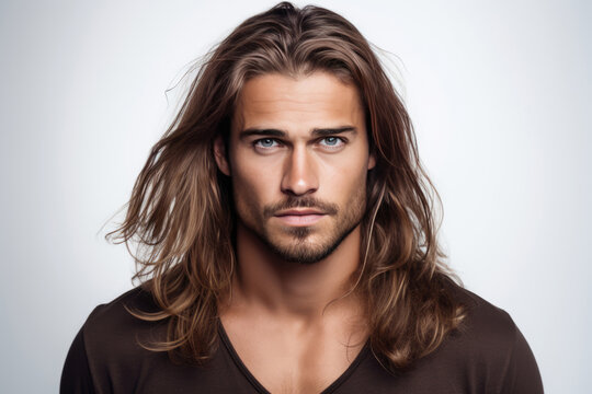 Male With Long Hair Images – Parcourir 187,766 le catalogue de photos,  vecteurs et vidéos | Adobe Stock