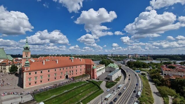 Warsaw, Poland  August 2, 2023: time lapse. old square, Royal Castle   and urban transport in Warsaw. Poland